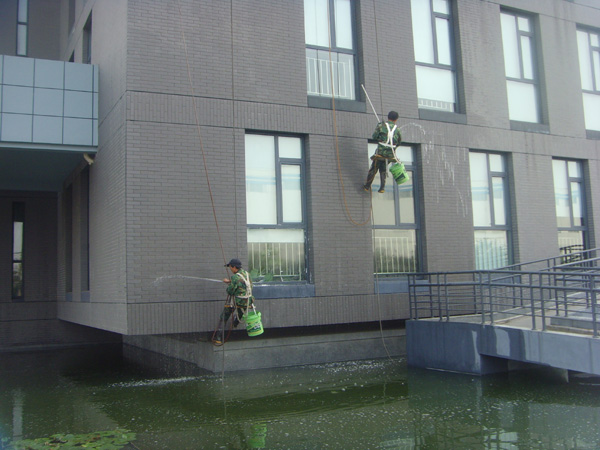 �I���۸۴�B